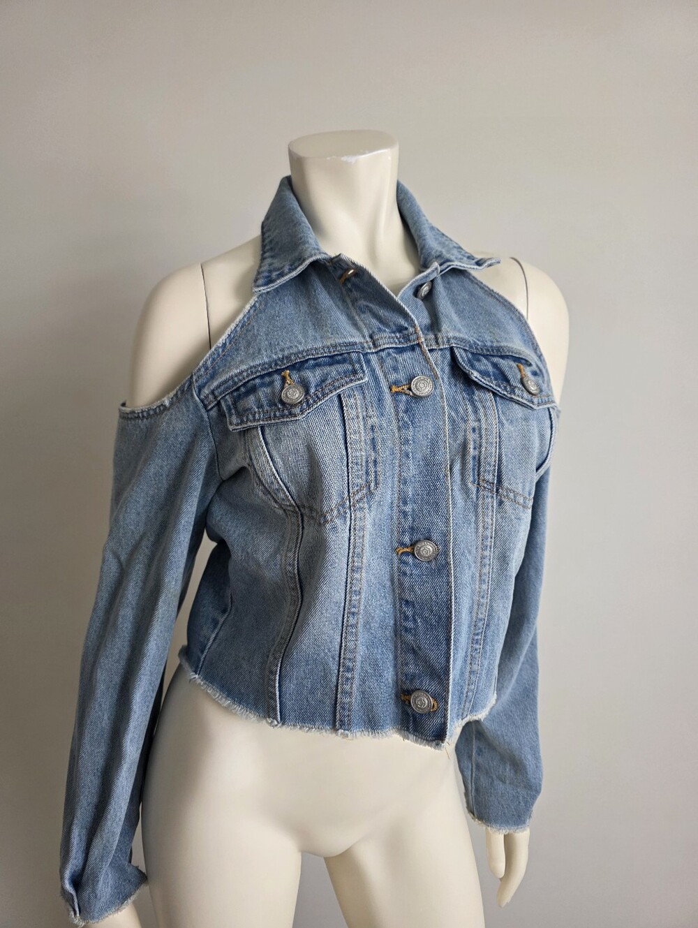 Twelve By Ontwelfth Cold Shoulder Light Blue Denim Crop Jacket Shirt S Cit Out